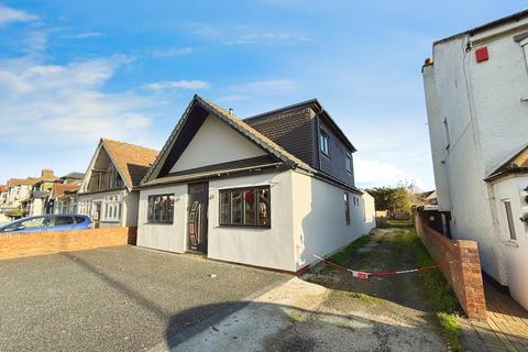 undefined, Havering Road, Romford, Essex