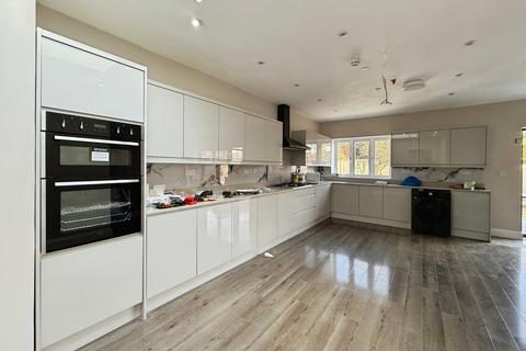 undefined, Havering Road, Romford, Essex
