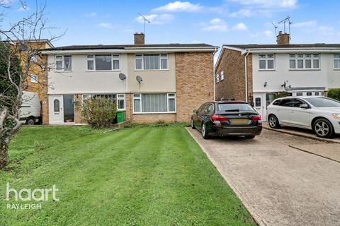 3 bedroom semi-detached house for sale, Essex Close, Rayleigh
