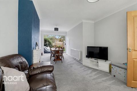 undefined, Essex Close, Rayleigh