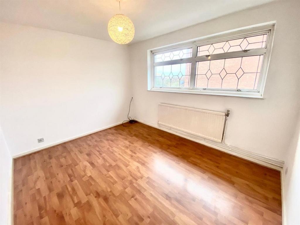 Master Bedroom.jpg
