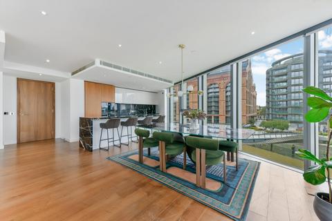 3 bedroom flat to rent, Waterfront Drive, London, SW10