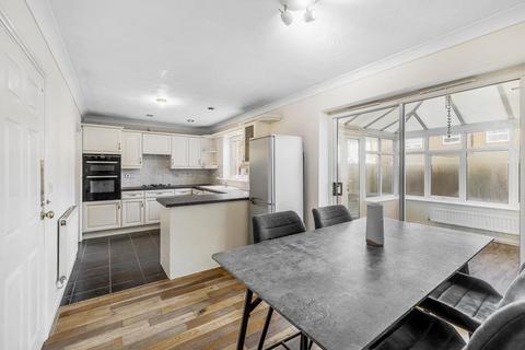 4 bedroom detached house for sale, Shearers Drive, Spalding