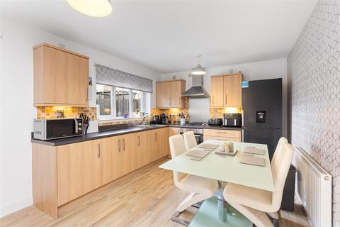 undefined, Brown Crescent, Bathgate EH48