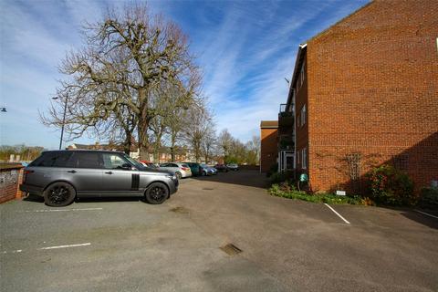 2 bedroom apartment for sale, Fairlawns, Newmarket, Suffolk, CB8