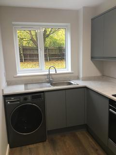 undefined, Stirling Close, Rainham RM13