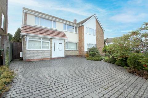 Pear Tree Crescent, Shirley