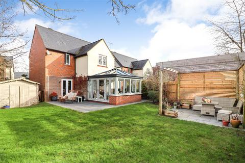 undefined, Farriers Close, Fleet GU52