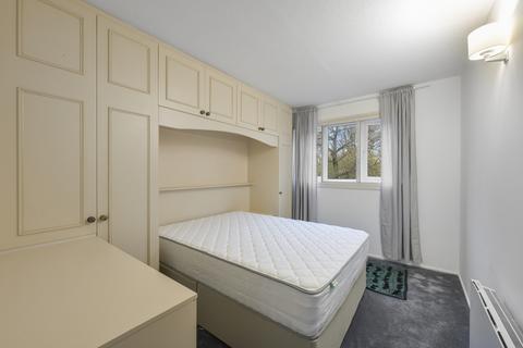 1 bedroom apartment to rent, Saxon Close, Surbiton KT6