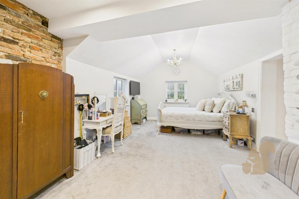 Principal Bedroom