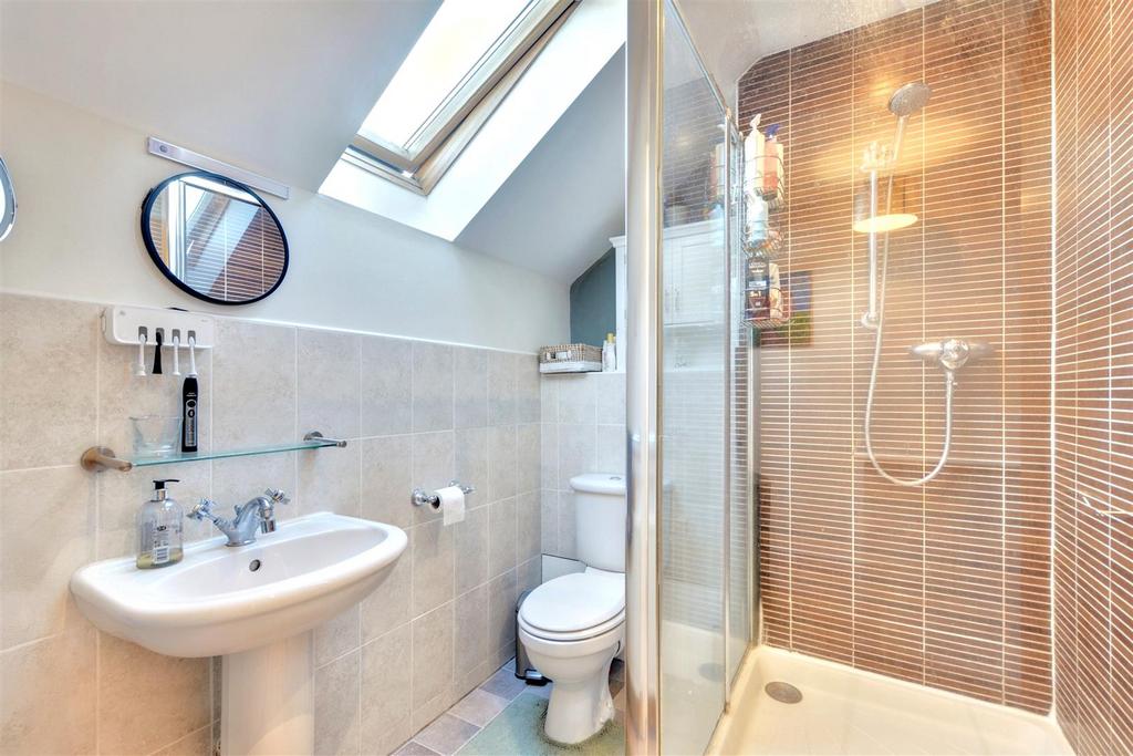 Ensuite 1.jpeg