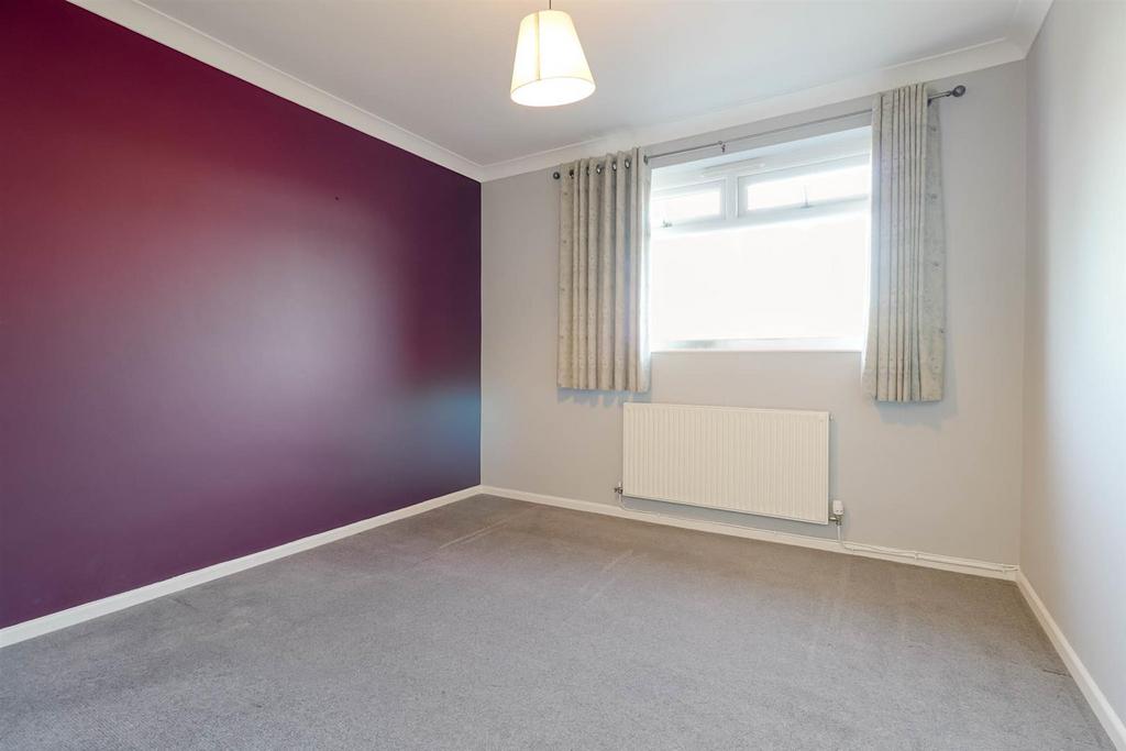 2-bed-apartment-lansdown5.jpg