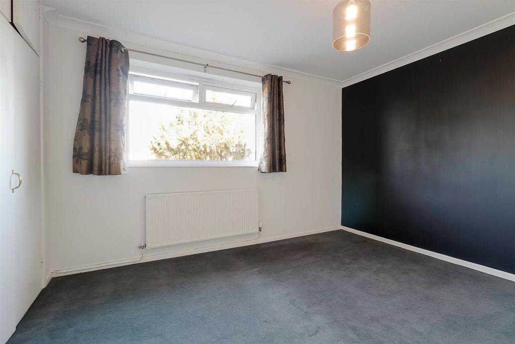 2-bed-apartment-lansdown2.jpg