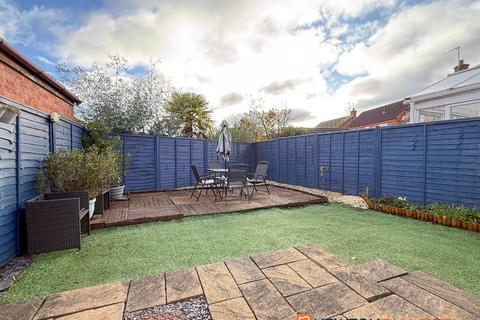 undefined, Cannon Close, Newark NG24