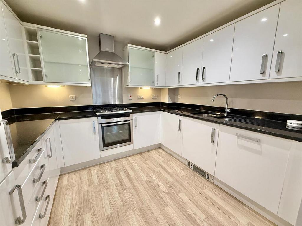 Davidson Frost-Wellings, DFW, Casel Court, Kitchen
