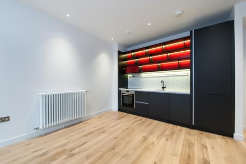 1 bedroom flat to rent, Grantham House, London City, 46 Botanic Square, Canning Town, London, E14