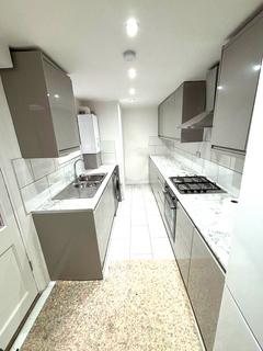3 bedroom terraced house for sale, LUTON, LU2