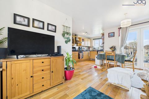 undefined, Allandale Gardens, Marsh | Two bedroom townhouse with open plan living