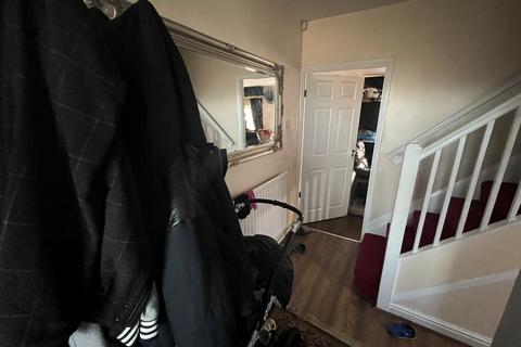 3 bedroom apartment for sale, 10 Darfield Walk, Birmingham, B12 0UA