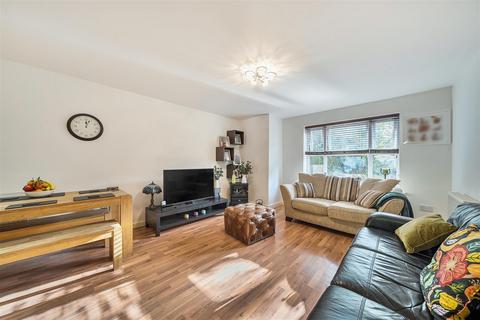 undefined, Walton Road, Bushey WD23