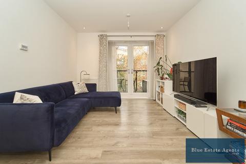 undefined, Hunting Place, Hounslow, TW5