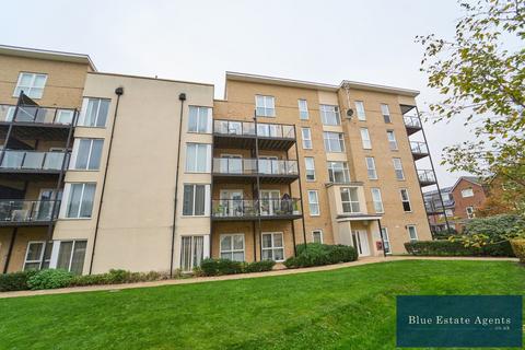 1 bedroom apartment for sale, Hunting Place, Hounslow, TW5