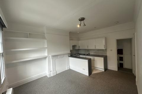 undefined, 49a The Grove, Finchley Central