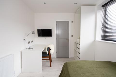 6 bedroom house to rent, Langton Road, Liverpool L15