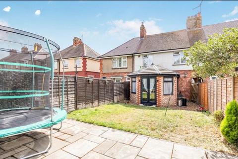 Kings Avenue, Higham Ferrers, NN10