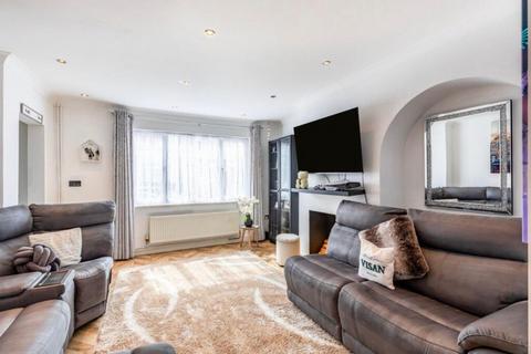 undefined, Kings Avenue, Higham Ferrers, NN10