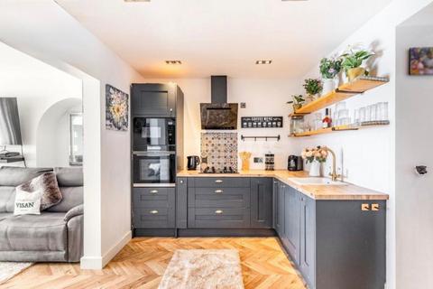 undefined, Kings Avenue, Higham Ferrers, NN10