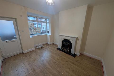 undefined, Redcar Street, Hull