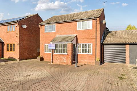 4 bedroom detached house for sale, St. Martins Green, Trimley St. Martin, Felixstowe