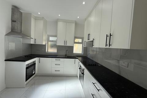 undefined, Northcote Avenue, Southall