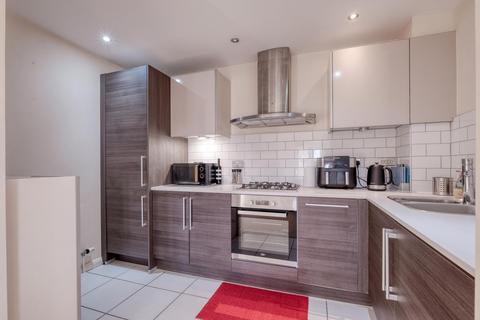 undefined, Waterside, Shirley, B90