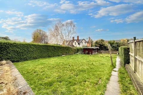 3 bedroom semi-detached house for sale, Whitfield Avenue, Newcastle, ST5