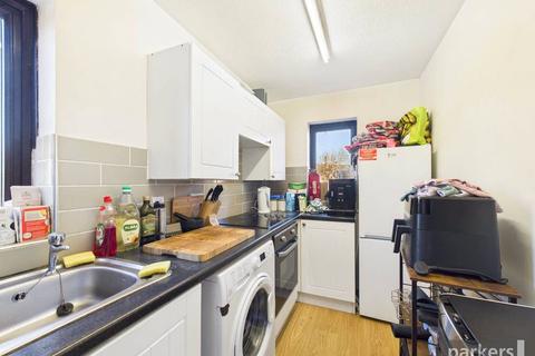 undefined, Ashby Court, Berkshire RG2