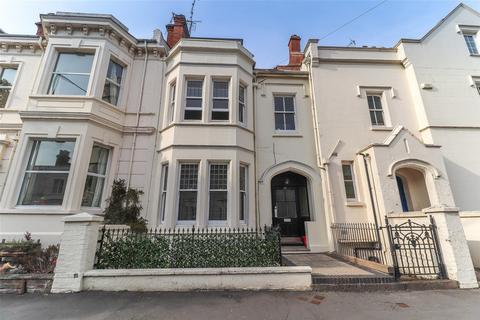 2 bedroom apartment to rent, Clarendon Avenue, Leamington Spa