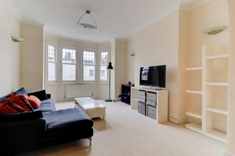 2 bedroom apartment to rent, Clarendon Avenue, Leamington Spa