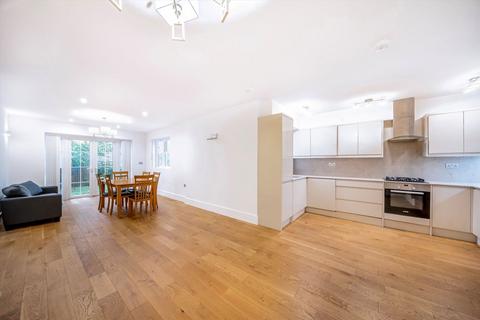 3 bedroom flat to rent, Milton Park, London N6