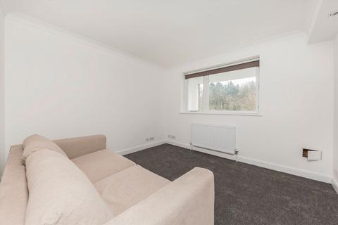 undefined, Aylmer Road, London N2