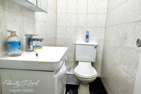 undefined, Wellspring, London