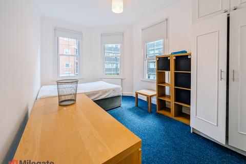 2 bedroom maisonette to rent, Canon Beck Road, London SE16