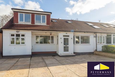 undefined, Highview Gardens, Edgware, HA8