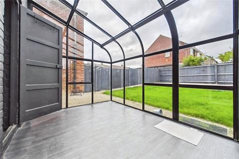 undefined, Usk Road, Tilehurst, Reading