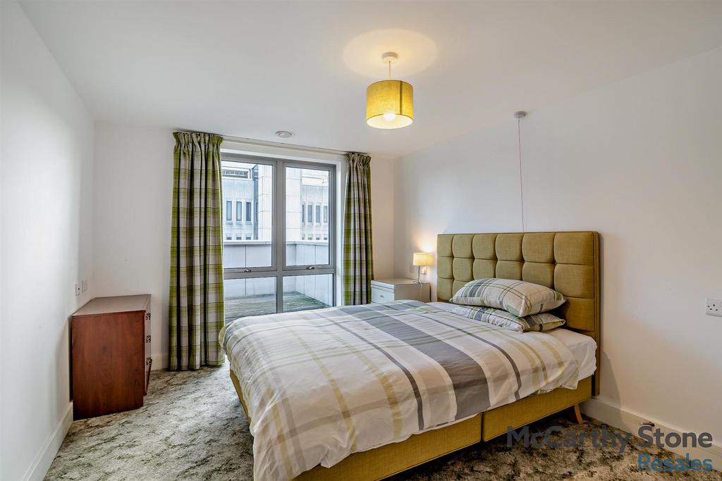 8668338-interior13-800.jpg