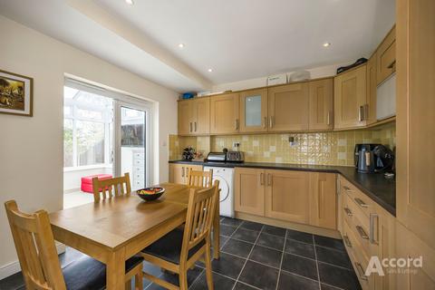 3 bedroom semi-detached house for sale, Heather Avenue, Romford, RM1