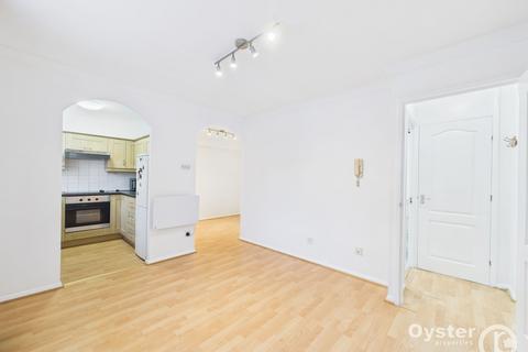 undefined, Magpie Close, Enfield, EN1