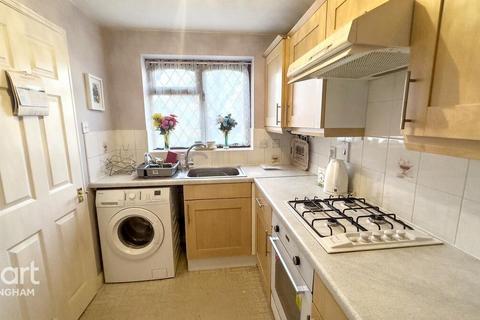 2 bedroom semi-detached house for sale, Elgar Drive, Long Eaton