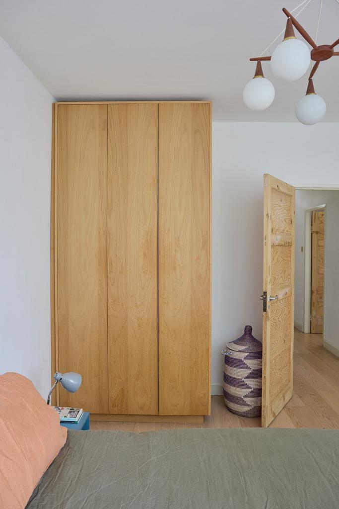 296327   bevin court 19.jpg